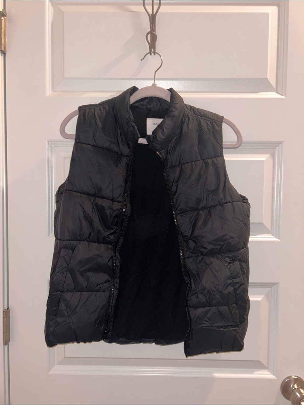 Old Navy Black Quilted Puffer Vest